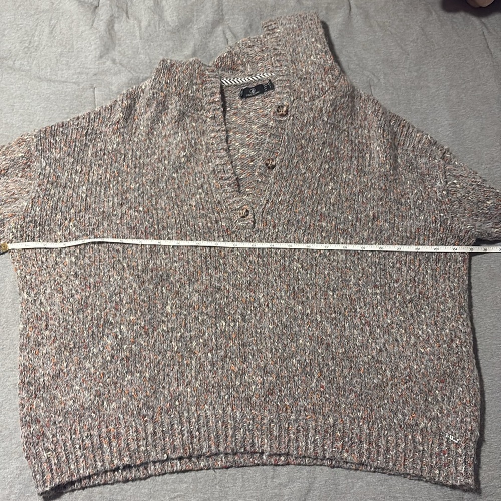 Volcom Sweater - Picture 8 of 9